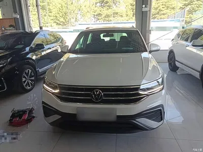 2023 Volkswagen Tiguan L 330TSI Auto 2WD Comfort Edition, фото 3, лот 11397049