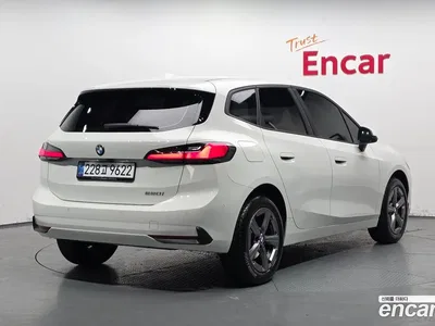 2025 BMW 2-Series 220i Advantage, фото 1, лот 10038067