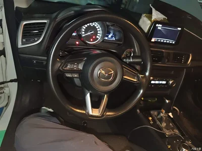 2017 Mazda Mazda3 Axela Sedan 1.5L Automatic Luxury China V, фото 3, лот 10329124