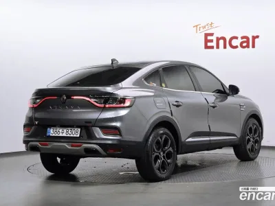 2026 Renault Arkana 1.6 E-TECH Iconic, фото 2, лот 10763609