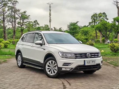 2017 Volkswagen Tiguan L 330TSI Automatic 2WD Trend Edition, фото 3, лот 10461590