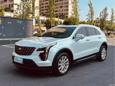2022 Cadillac XT4 28T FWD Style, фото 1, лот 10302033