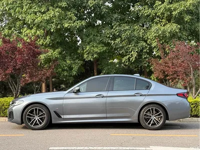 2021 BMW 5 Series (Import) 525i M Sport Package, фото 2, лот 11187231