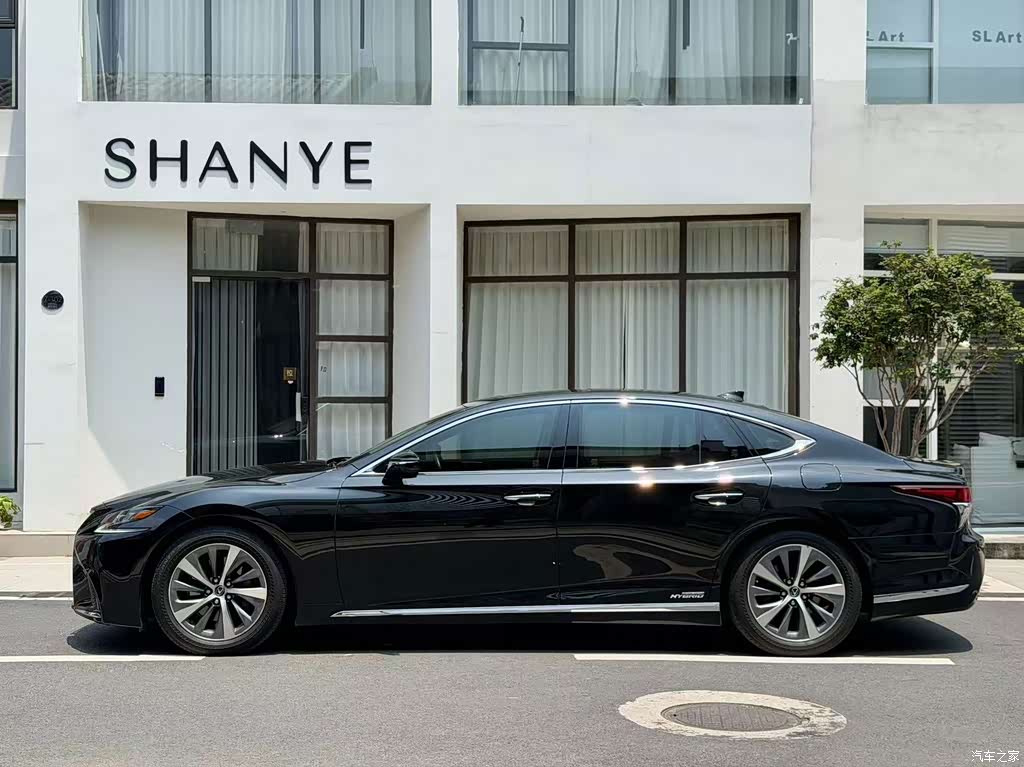 2020 Lexus LS 500h Excellence (China VI), фото 4, лот 11220647