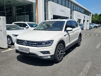 2017 Volkswagen Tiguan L 330TSI Automatic 2WD Luxury Edition, фото 1, лот 10424136