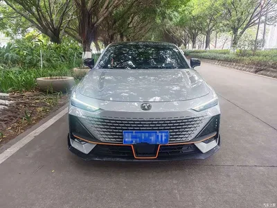 2022 Changan UNI-V 1.5T Sport Edition, фото 2, лот 10570771