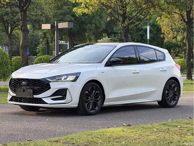 2022 Ford Focus Hatchback EcoBoost 180 Automatic ST Line, фото 1, лот 10278779
