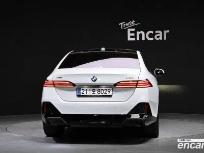 2025 BMW 5-Series 530i xDrive M Sport, фото 3, лот 10050127