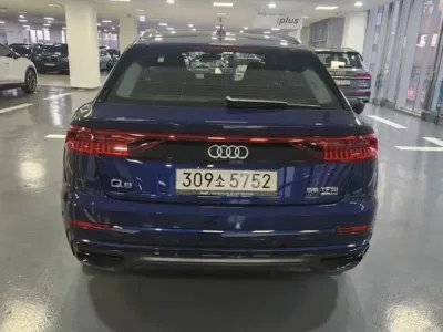 2023 Audi Q8 55 TFSI Quattro Premium, фото 3, лот 10105575