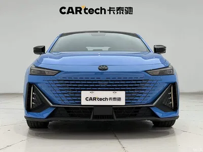 2022 Changan UNI-V 1.5T Premium Model, фото 3, лот 10249021