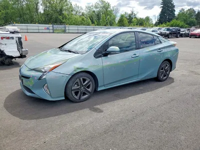 2016 TOYOTA PRIUS THREE TOURING, фото 1, лот 10576556