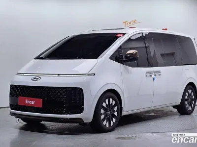 2025 Hyundai Staria 4WD Lounge 9-Seater, фото 1, лот 10109830