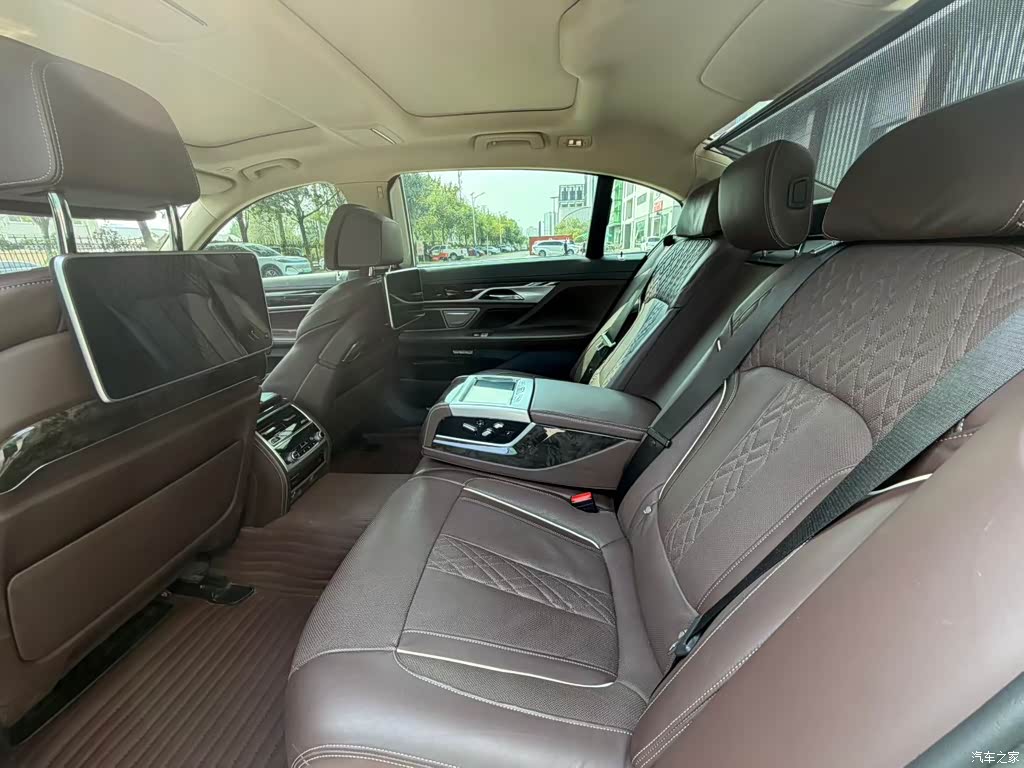 2016 BMW 7 Series 730Li Leading, фото 4, лот 11217185