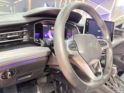 2025 Volkswagen Sagitar 300TSI DSG Surpass Edition, фото 3, лот 10459727