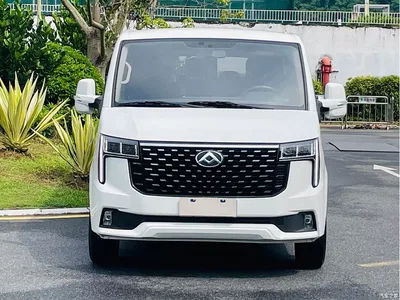 2023 SAIC Maxus Xintu V80 2.0T Manual Classic Aoyuntong Long Wheelbase Ultra-low Roof (6/7/8/9 seats), фото 2, лот 11149843