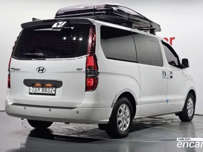 2016 Hyundai Starex 12-Seater Wagon, фото 2, лот 11478608