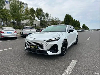2022 Changan UNI-V 1.5T Premium Model, фото 1, лот 11003432