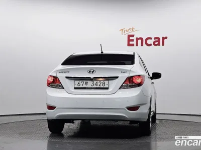 2014 Hyundai Accent Diesel 1.6 VGT Modern, фото 4, лот 10121895