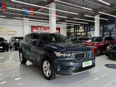 2022 Volvo XC40 Model T4 AWD Smart Drive Fashion Edition, фото 3, лот 10368089