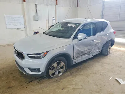2021 VOLVO XC40 T5 MOMENTUM, фото 1, лот 11207237