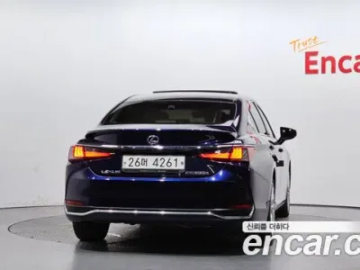 2019 Lexus ES 300h Executive, фото 4, лот 10033848
