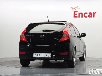 2012 Hyundai Accent Diesel WIT 1.6 VGT Premier, фото 4, лот 10394635