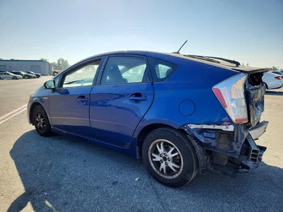 2010 TOYOTA PRIUS III, фото 2, лот 10542952