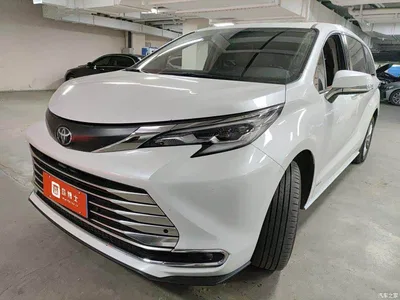 2024 Toyota Sienna 2.5L Hybrid Comfort Edition, фото 1, лот 10899891