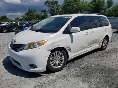 2014 TOYOTA SIENNA XLE 8-PASSENGER, фото 1, лот 10520320