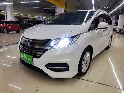 2018 Honda Odyssey 2.4L Luxury Edition, фото 2, лот 10438259