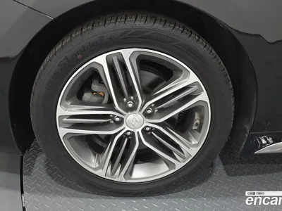 2018 Hyundai Grandeur 3.0 Exclusive, фото 4, лот 10063178