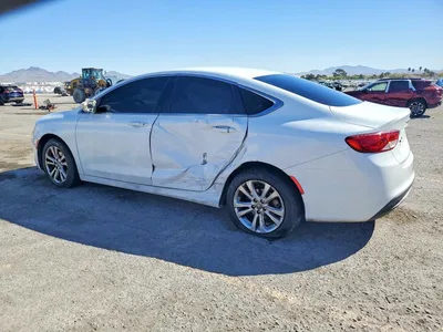 2016 CHRYSLER 200 LX, фото 2, лот 10864069