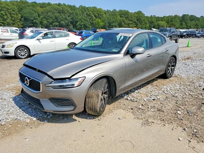 2020 VOLVO S60 T5 MOMENTUM, фото 1, лот 10876102