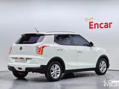 2017 Ssang Yong TIBOLI VX 2WD, фото 1, лот 10054362