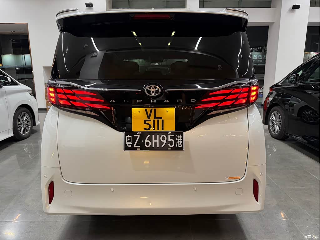 2024 Toyota Alphard, фото 3, лот 11224053