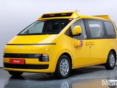 2026 Hyundai Staria L3.5 Kinder Safety Car, фото 1, лот 10143583