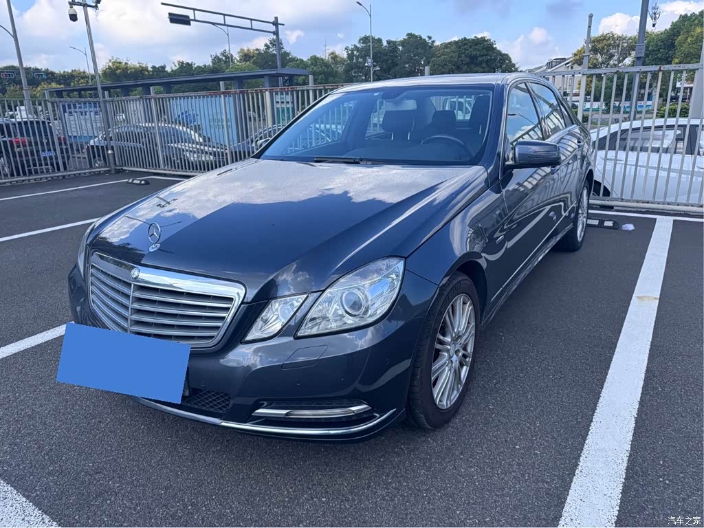 2011 Mercedes-Benz E-Class E 200 L CGI Elegance, фото 1, лот 11224998