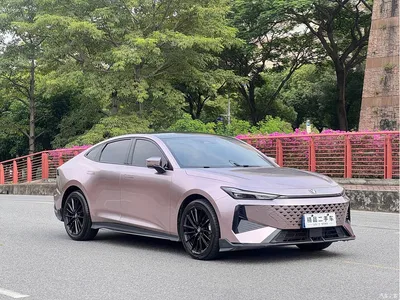 2024 Changan UNI-V 1.5T Deluxe Sport, фото 3, лот 10615271