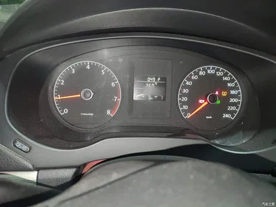 2014 Volkswagen Sagitar Facelift 1.6L Automatic Leading Version, фото 4, лот 11189917