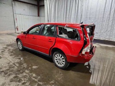 2005 VOLVO V50 2.4I, фото 2, лот 10876174