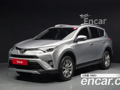 2017 Toyota RAV4 2.5 2WD, фото 1, лот 10034176