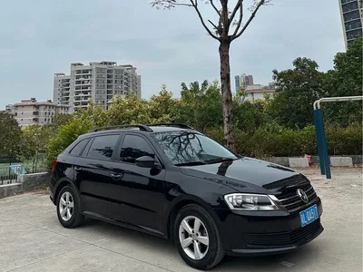 2013 Volkswagen Lavida Tour 1.6L Automatic Trend Style, фото 3, лот 10470403