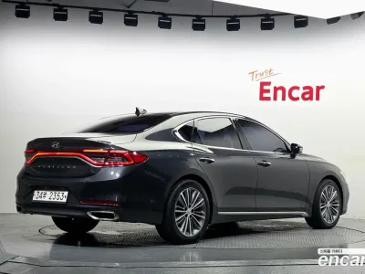 2018 Hyundai Grandeur 2.4 Premium, фото 2, лот 10219239