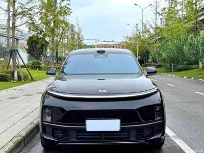 2025 Li Auto Li L8 Max Smart Renewal Edition, фото 2, лот 10822338
