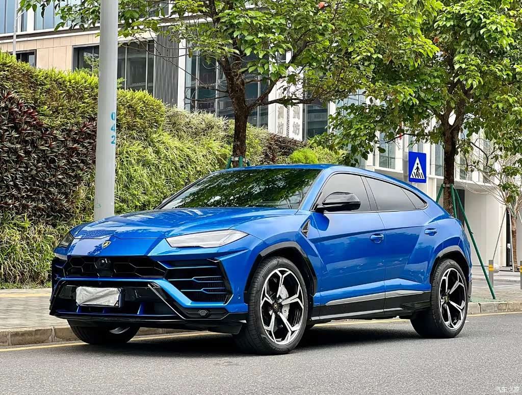 2021 Lamborghini Urus 4.0T V8, фото 1, лот 11190148