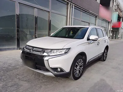 2018 Mitsubishi Outlander 2.0L 2WD Glory Edition 5-seater, фото 2, лот 10449472
