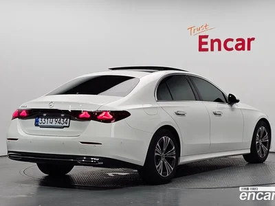 2024 Mercedes-Benz E-Class E200 Avantgarde, фото 1, лот 10054200