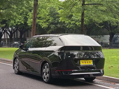 2024 XPeng X9 702 Ultra Long Range Max, фото 3, лот 10375676