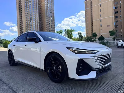 2023 Changan UNI-V 1.5T Luxury Edition, фото 3, лот 10246164