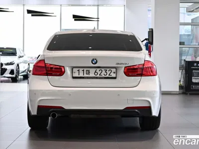 2018 BMW 3-Series 320i M Sport, фото 3, лот 10043616